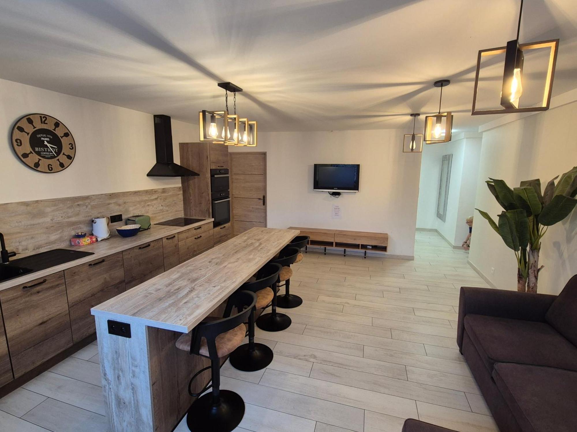 T3 Pour 6p Avec Piscine Garage Et Ascenseur